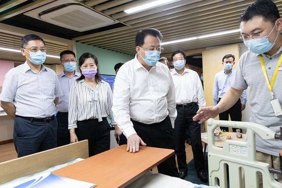 龔正調研養老服務機構 擴大有效供給，激發市場活力，構建多元化養老服務體系
